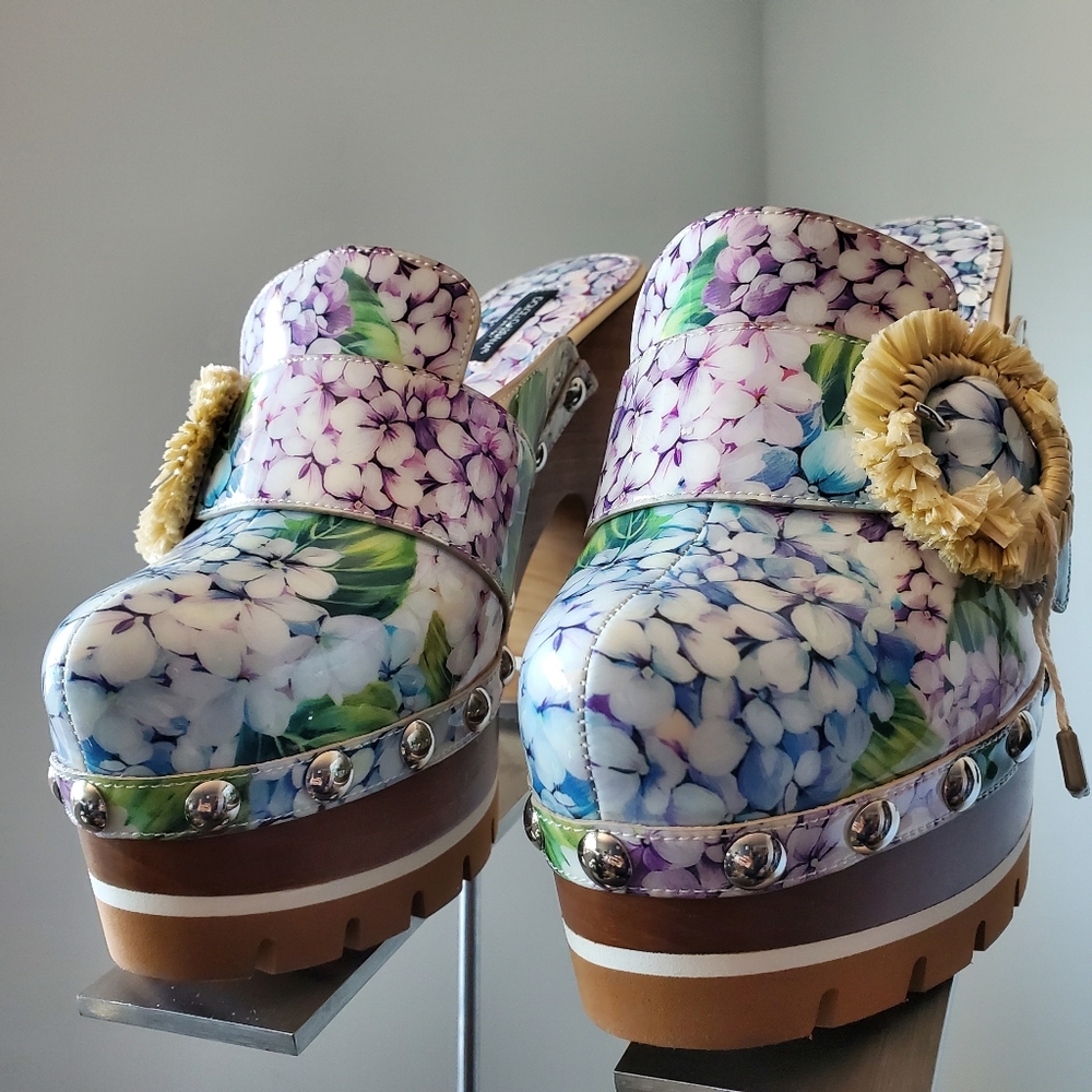 Dolce & Gabbana Platform Mules - Picture 2 of 12